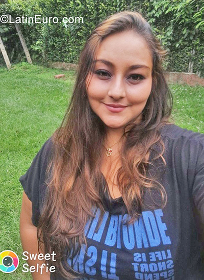 Date this attractive Colombia girl Anghie from Bogota CO29765