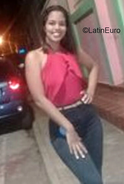 Date this young Venezuela girl Alexia from Guarico VE3847