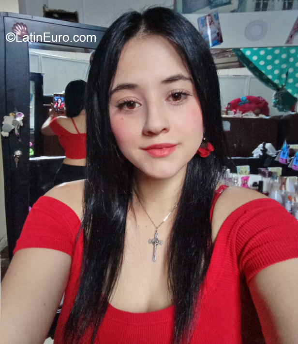 Date this delightful Colombia girl Cristina from Manizales CO29935