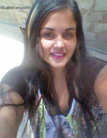 Date this charming Venezuela girl Criseli from Punto Fijo VE3909