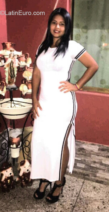 Date this beautiful Venezuela girl Gisselle from Barinas VE3913