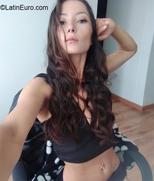 Date this happy Colombia girl Juana from Bogota CO30289