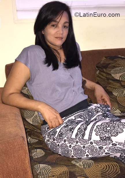 Date this beautiful Dominican Republic girl Rokela from Santiago DO39906