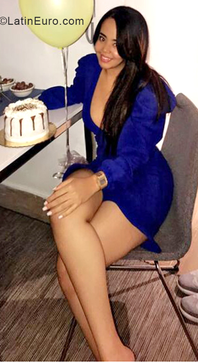 Date this funny Dominican Republic girl Lys from Santo Domingo DO40135