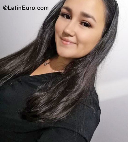 Date this stunning Costa Rica girl Cristina from Alajuela CR487