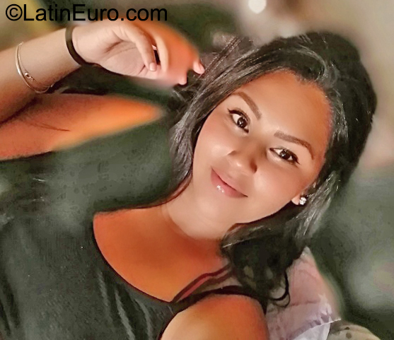 Date this beautiful Chile girl Susa from Santiago CL294