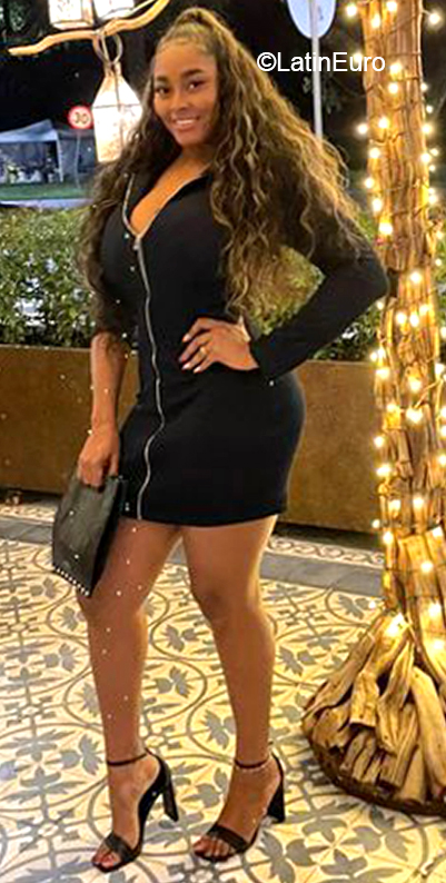 Date this passionate Colombia girl Isabela from Cali CO31142