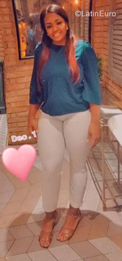 Date this exotic Dominican Republic girl Ingri from Santo Domingo DO40454