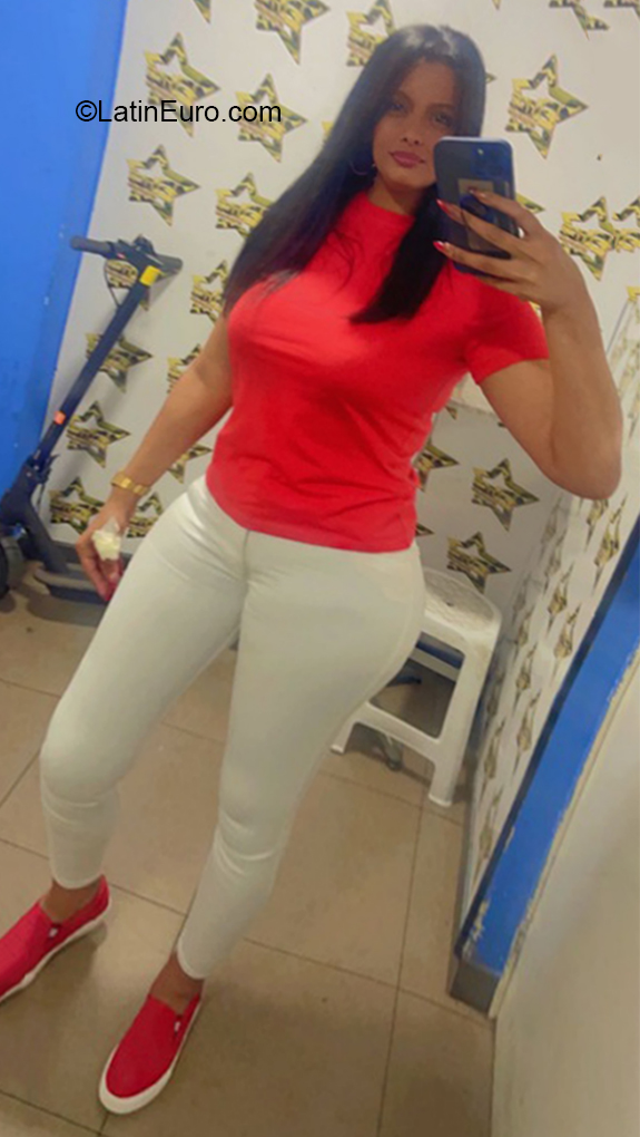 Date this georgeous Spain girl Lapatrona from Barcelona ES680