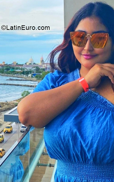 Date this hot Colombia girl Johaine from Barranquilla CO31322