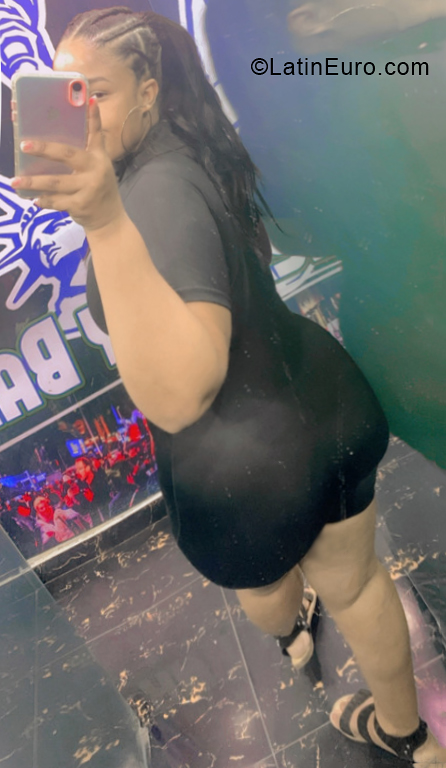 Date this tall Dominican Republic girl Patricia from Santo Domingo DO40659