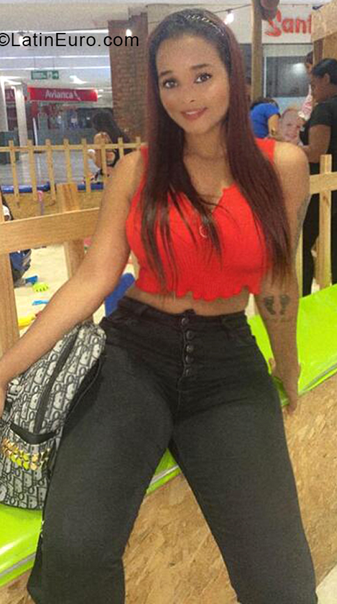 Date this sultry Colombia girl Kate from Cali CO31491