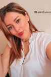 young Colombia girl Ana from Santiago CO32060