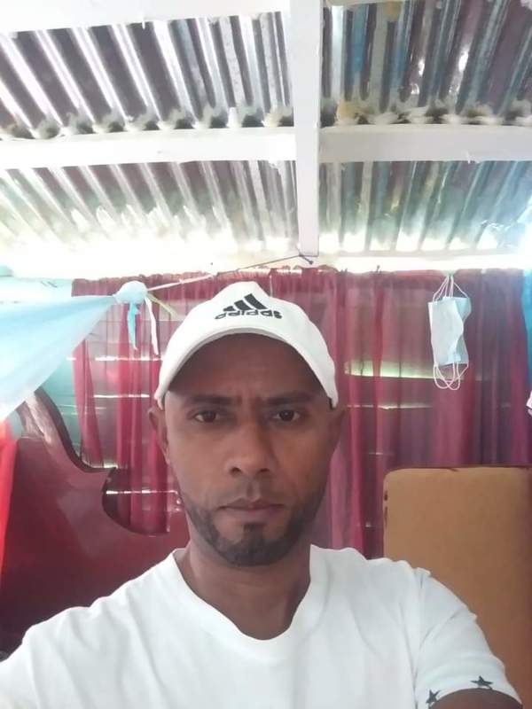 Date this good-looking Dominican Republic man Aneuri from Santo Domingo DO41210