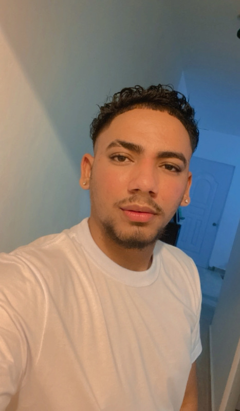 Date this charming Dominican Republic man Miguel from Santiago DO43757