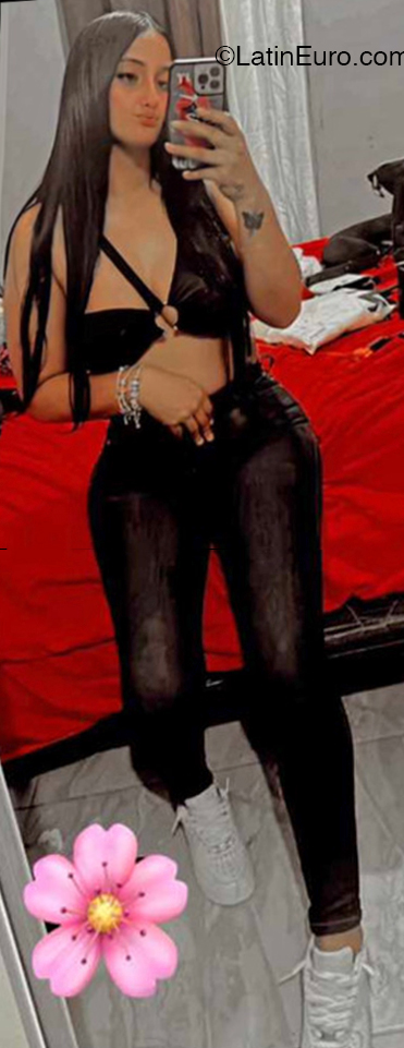 Date this gorgeous Dominican Republic girl Angie from Santiago DO46244