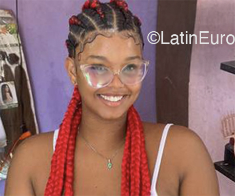 Date this delightful Dominican Republic girl Franyeli from SANTO DOMINGO ST DO46737