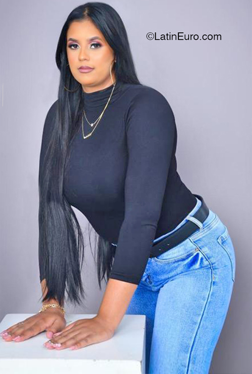 Date this good-looking Dominican Republic girl Grismery from Puerto Plata DO50717