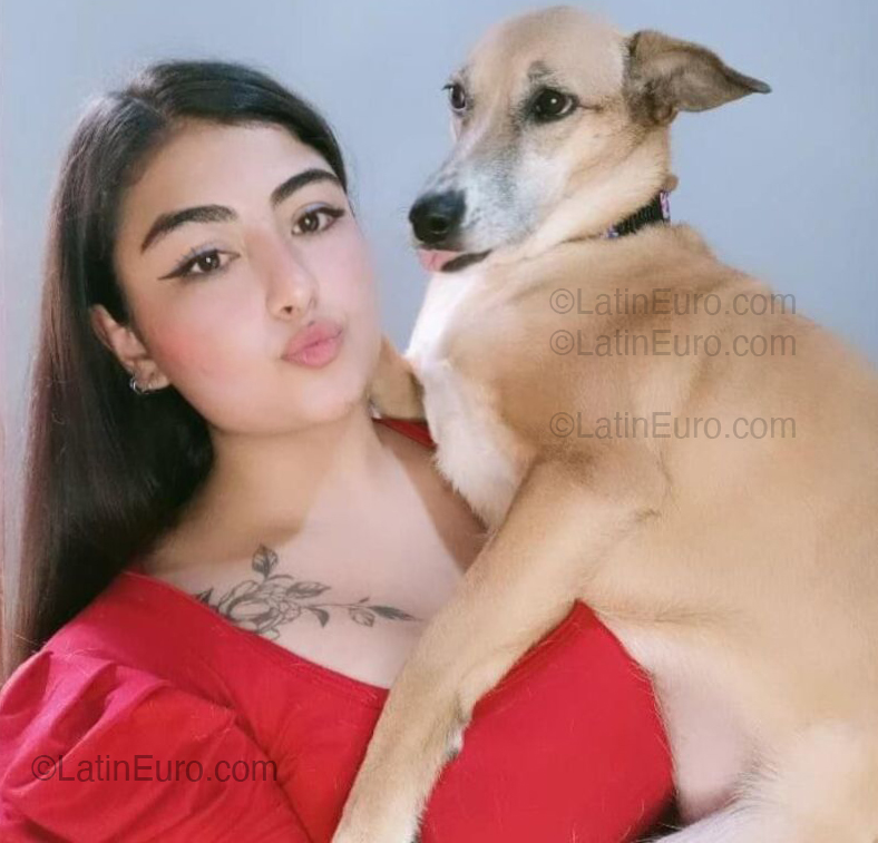 Date this passionate Colombia girl Maria from Bogota CO33262