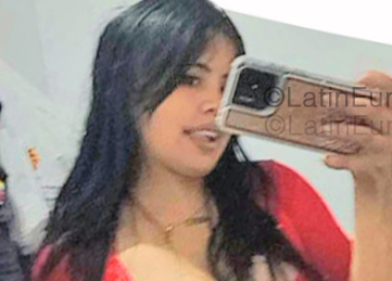 Date this hot Venezuela girl Camila from Valencia VE5348