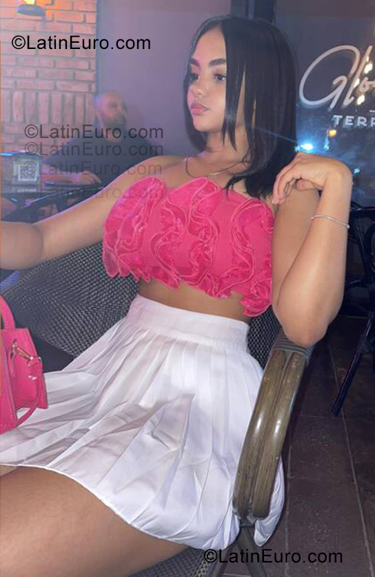 Date this cute Dominican Republic girl Neny from Santo Domingo DO55433