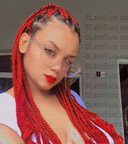 Date this attractive Dominican Republic girl Adriana from Santo Domingo DO56042