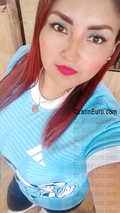 Date this lovely Peru girl Yuliana from Piura PE2154