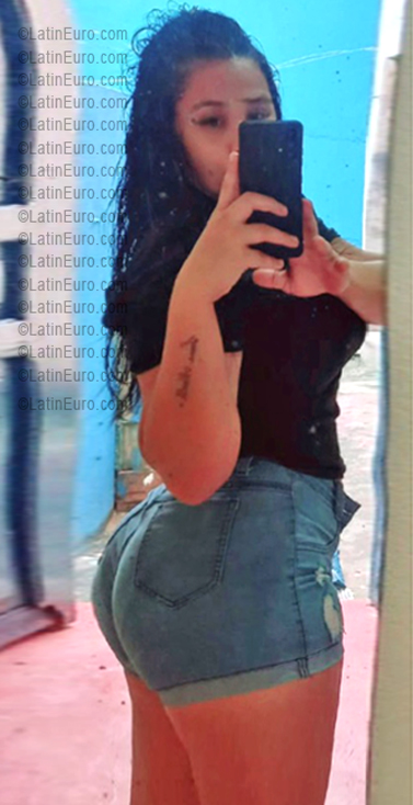 Date this gorgeous Brazil girl Gricel from Manaus BR12409