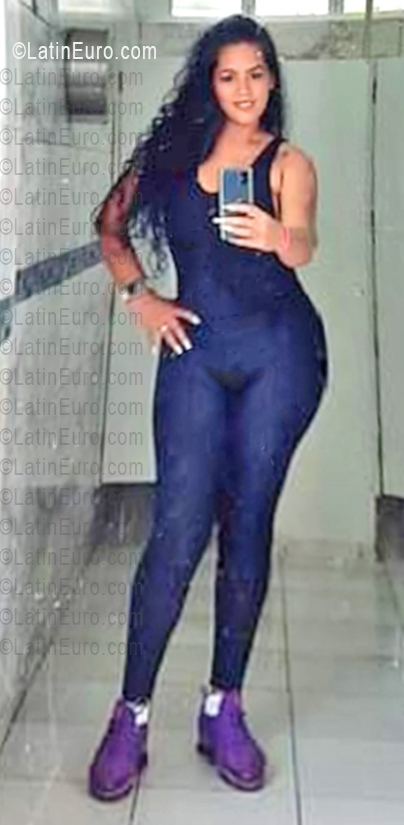 Date this delightful Venezuela girl Eliza from Caracas VE5468