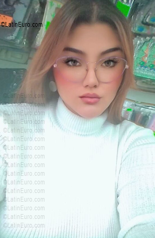 Date this passionate Ecuador girl Ximena from Ibarra CO33746