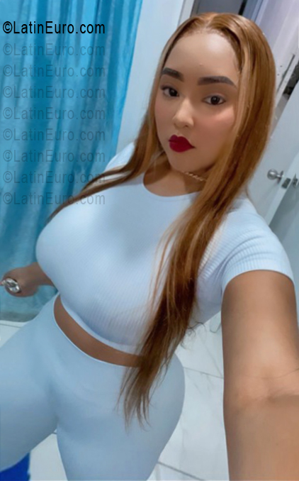 Date this happy Dominican Republic girl GEORGELINA from Rep Dom DO56631