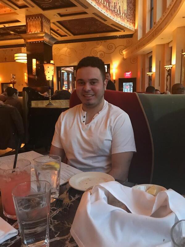 Date this foxy United States girl Kobe from Oceanside US25724